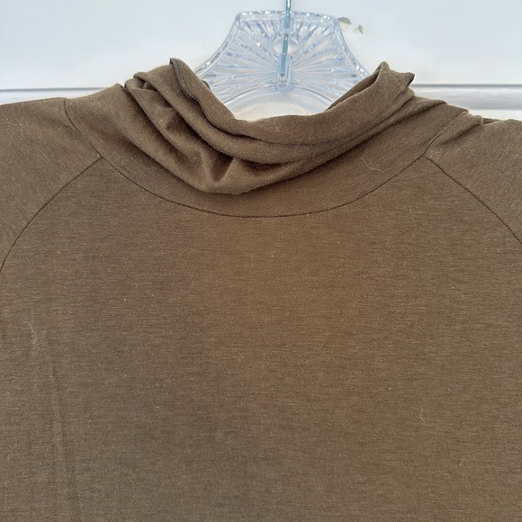 LAST CHANCE! Free People Intimately Olive 3/4 Sleeve Turtleneck in Size Medium - Picture 4 of 9